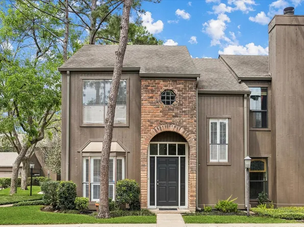 701 Bering Dr APT 1201, Houston, TX 77057