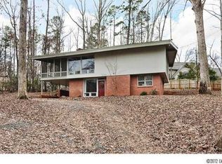 9324 Valley Rd, Charlotte, NC 28270