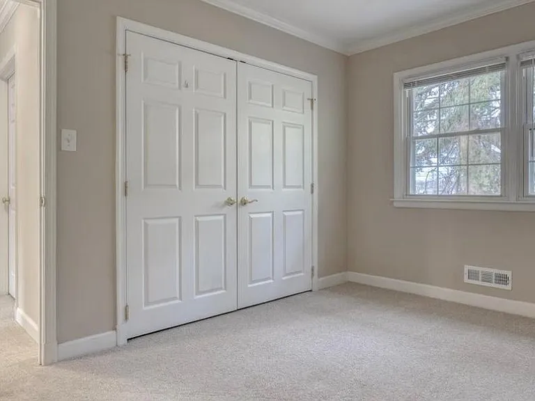 2 Center Rd #A4 — Photo 11
