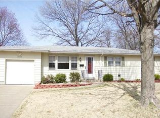 1245 Del Rey Dr, Florissant, MO 63031