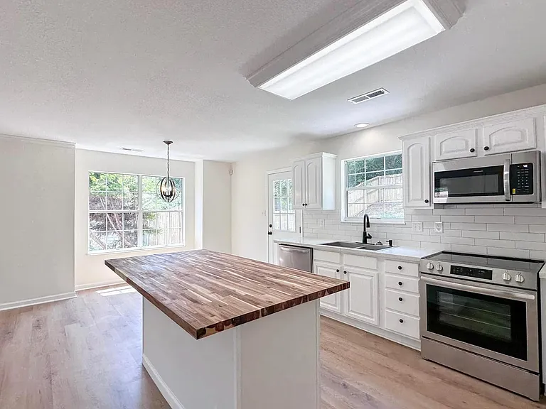 10729 Olive Grove Ln — Photo 4