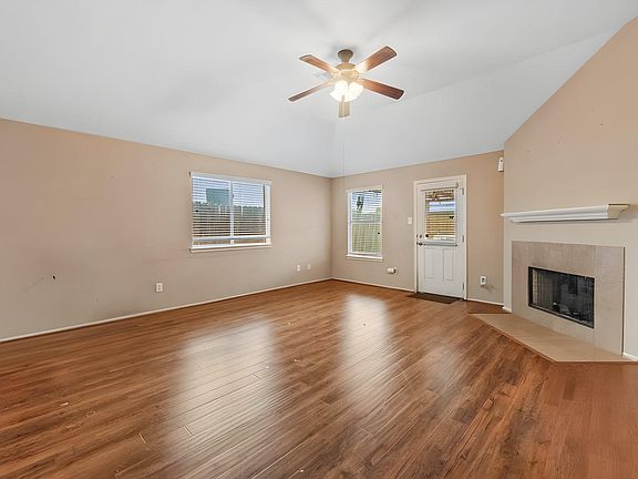 3rd image of 2419 Alcove Foster Ct