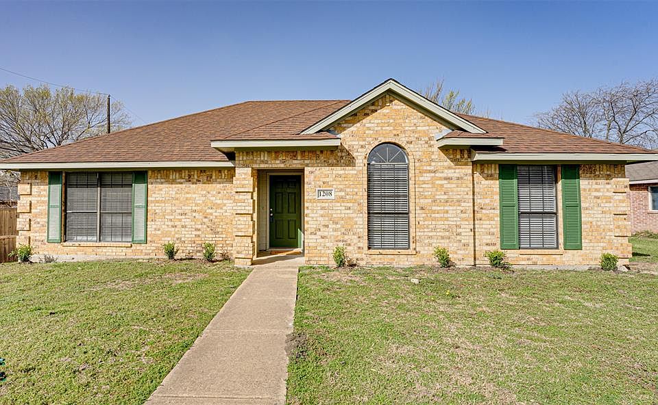1st image of 1208 Irene Cir