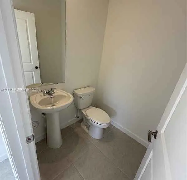 4957 Oakmont Ave — Photo 5