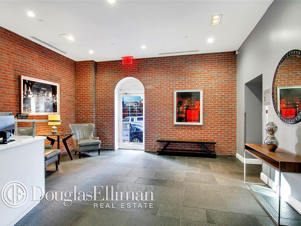 2nd image of 48-60 Beach St #4D