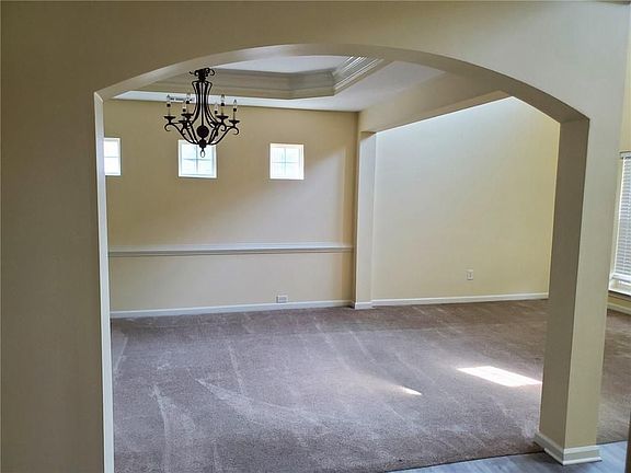 4th image of 1186 Scenic View Cir