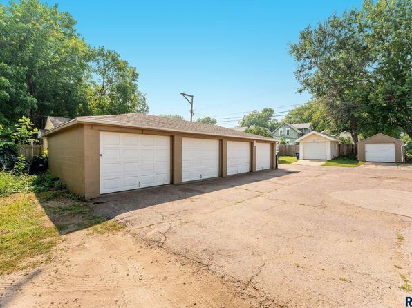 sioux-falls-south-dakota-85818630 picture