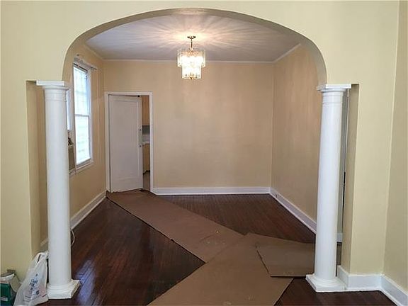 5th image of 4751 Lafaye St