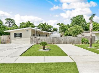 1931 Farmington Pl, Terrytown, LA 70056