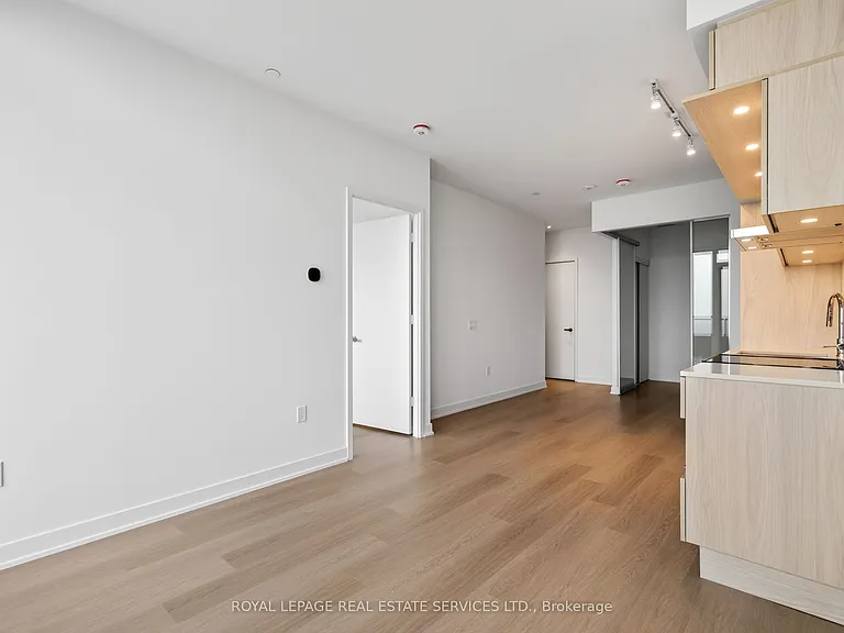 448 Burnhamthorpe Rd W #5101 — Photo 15