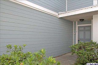 2nd image of 303 Vista Ave APT 1