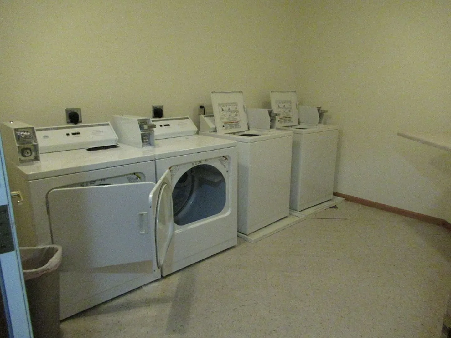 2500 Hillcrest Drive - PPM — Photo 3