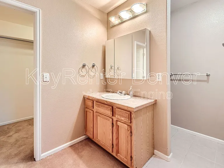 2256 S Dexter St — Photo 10