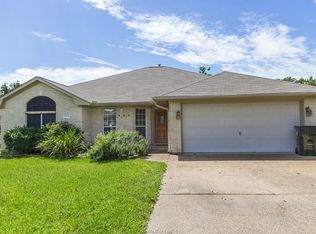 6204 Trellick Ct, Bryan, TX 77802