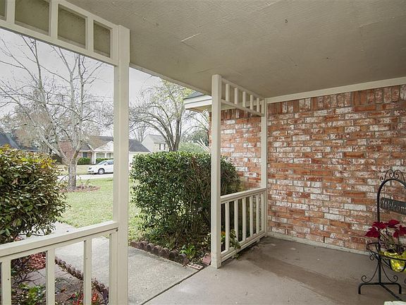 4th image of 10614 Horseshoe Bend Dr
