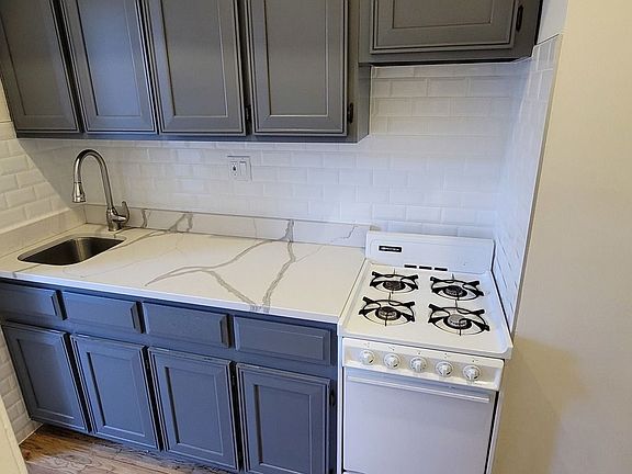 3rd image of 2335 1st Ave #5BB