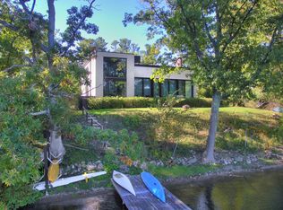 121A Golf Course Rd, Craryville, NY 12521