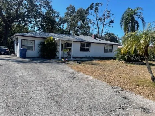 7242 Lynnwood Ave N, Saint Petersburg, FL 33710