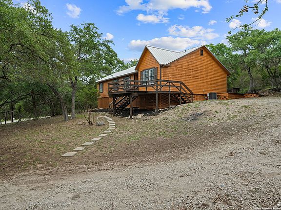 4th image of 613 FIREFLY DR
