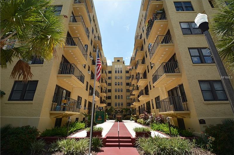 1st image of 130 4th Ave N APT 208