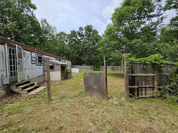 4th image of 295 Black Oak Rd