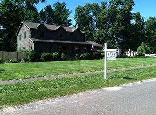 90 Big Wood Dr, Westfield, MA 01085