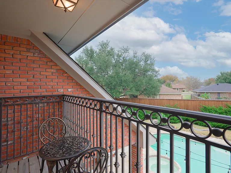 904 Tiffany Ln — Photo 47