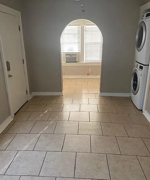 319 Keith St — Photo 4