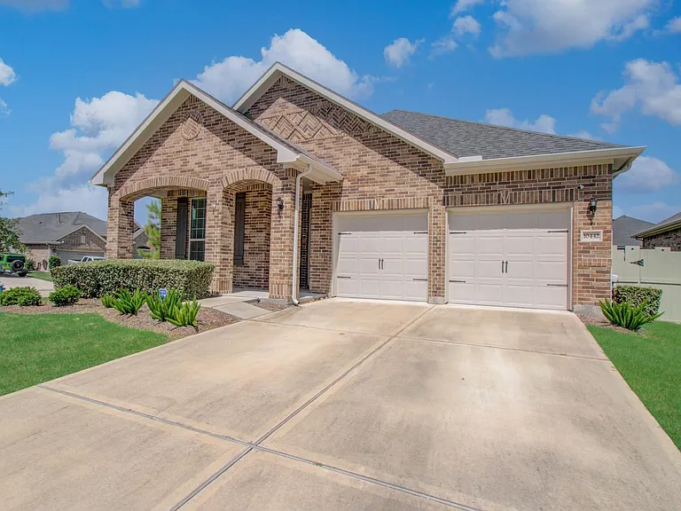 10442 Eastern Bluestar Dr — Photo 5