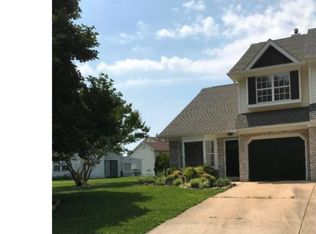35 Gristmill Dr, Dover, DE 19904