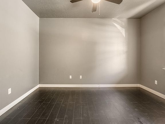 4th image of 9415 Upper Meadow Ave SW