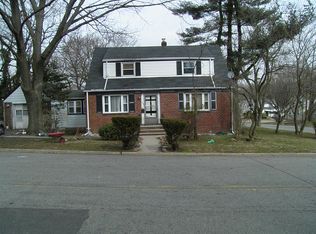 165 Fairview Ave, Teaneck, NJ 07666