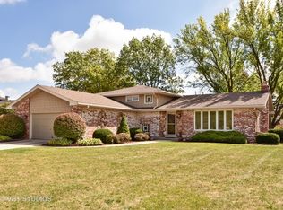 15423 Edgewood Dr, Orland Park, IL