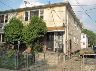 144-33 183rd St, Springfield Gardens, NY 11413