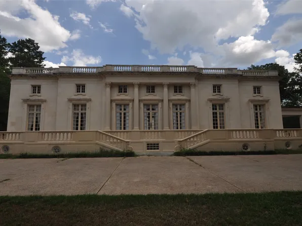 802 N Louise St, Atlanta, TX 75551