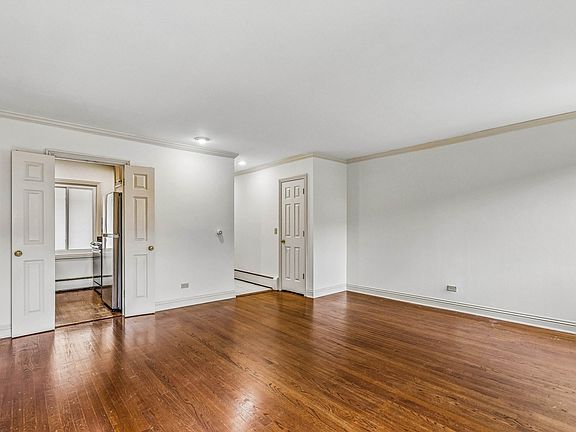 5th image of 777 Hinman Ave APT 35