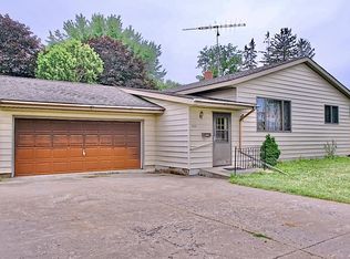 505 3rd Ave W, Goodhue, MN 55027