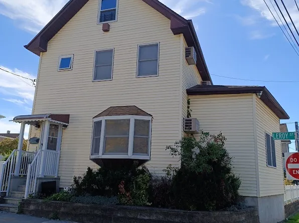 2 Leroy St, Staten Island, NY 10314