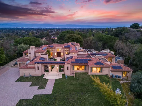 11481 Magdalena Rd, Los Altos Hills, CA 94024