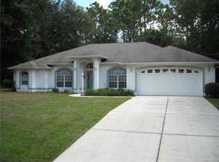 10043 N Langdon Rd, Citrus Springs, FL 34434