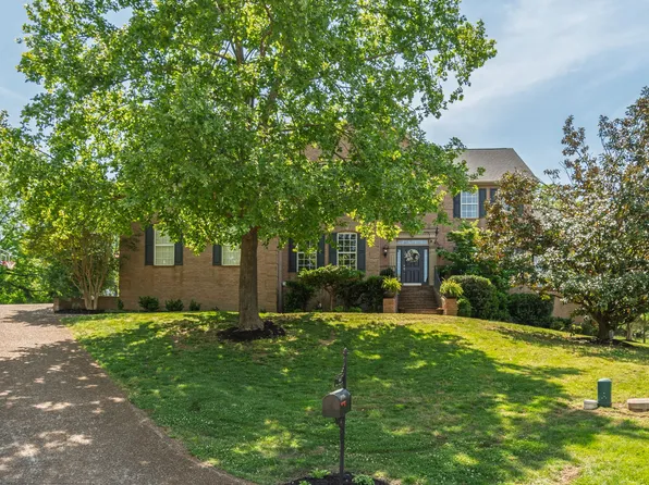 9015 Grey Pointe Ct, Brentwood, TN 37027