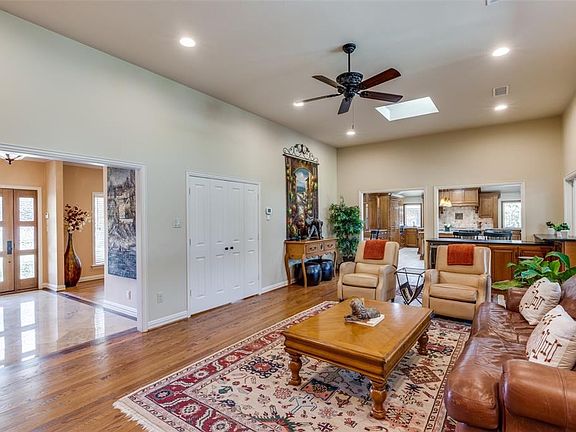 2nd image of 11406 Crest Brook Dr