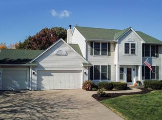 1856 Lochaven Dr, Woodbury, MN 55125