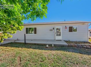 1133 Livingston Ave, Colorado Springs, CO 80906