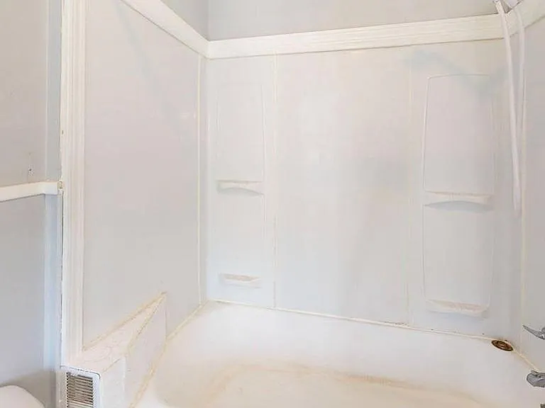 224 State St — Photo 2
