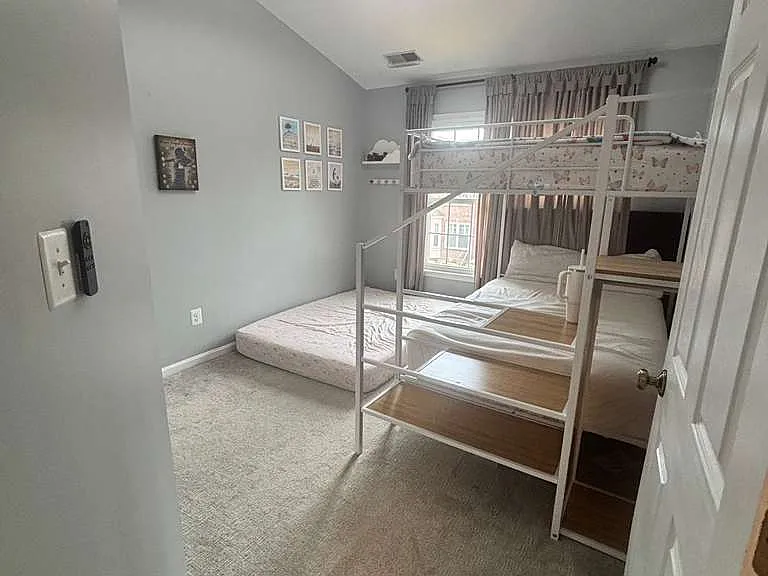 5601 Brookland Ct — Photo 17