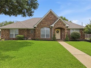 4600 Kensington Rd, Bryan, TX 77802