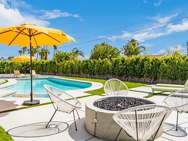 2240 N San Gorgonio Rd — Photo 1