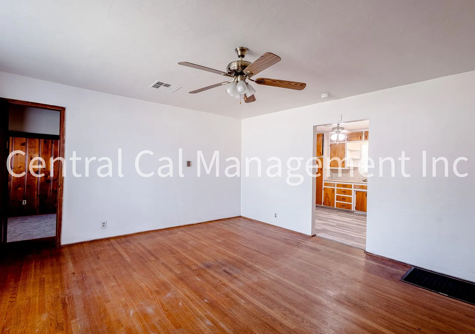 3 Bedroom/1 Bath Home with Solar - $1595 per month! — Photo 3