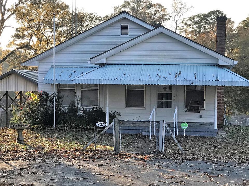 2nd image of 727 55th Ave